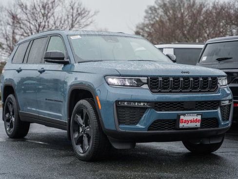 New 2026 Jeep Grand Cherokee L Limited w/ Limited Altitude Package AWD/4WD image 2