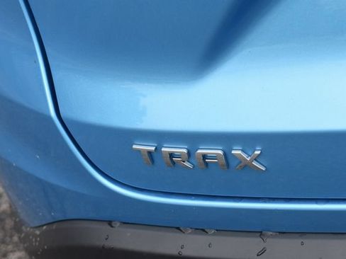 New 2026 Chevrolet Trax LT w/ LT Convenience Package FWD image 6