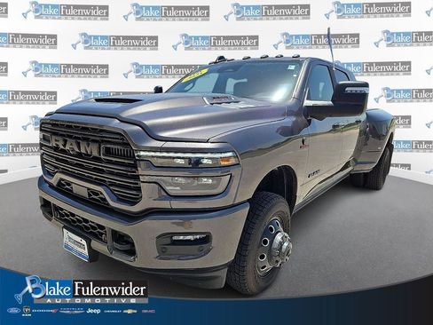 Certified 2025 RAM 3500 Laramie AWD/4WD image 1