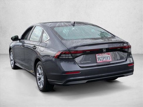 Used 2023 Honda Accord LX image 7
