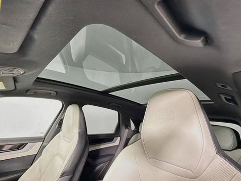Certified 2024 Porsche Cayenne S AWD/4WD image 35
