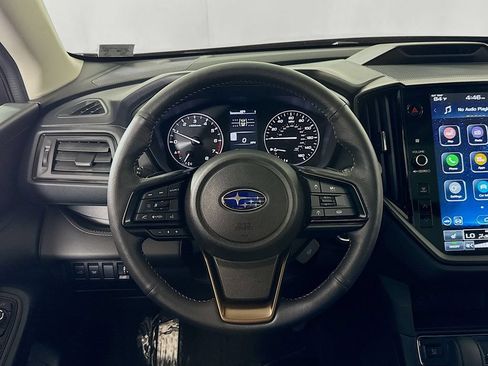 Used 2025 Subaru Ascent Bronze Edition AWD/4WD image 11