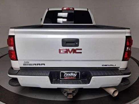 Used 2018 GMC Sierra 2500 Denali w/ Duramax Plus Package AWD/4WD image 5
