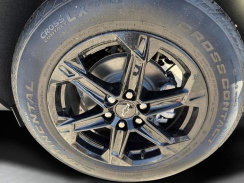 New 2026 Chevrolet Blazer LT w/ Convenience Package FWD image 36