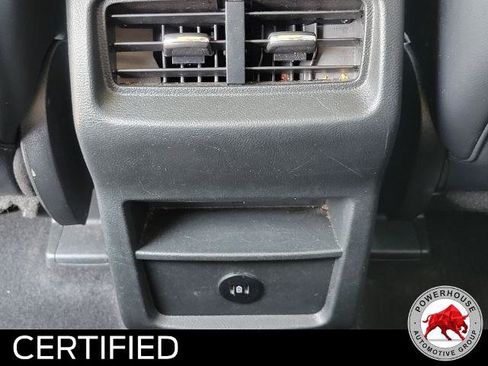 Certified 2024 Ford Edge SEL AWD/4WD image 16