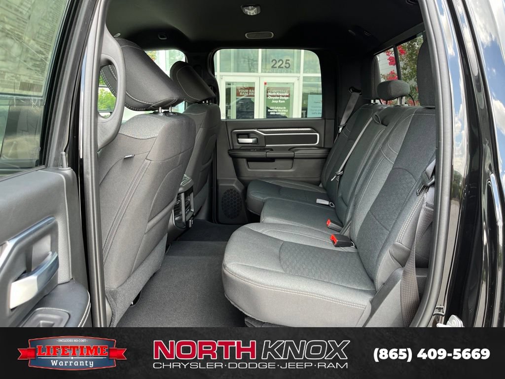 New 2026 RAM 2500 Big Horn AWD/4WD image 14