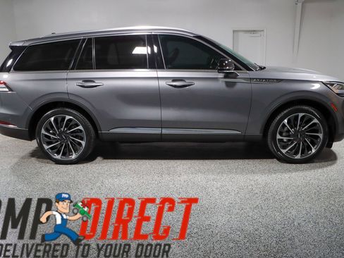 Used 2023 Lincoln Aviator Reserve w/ Equipment Group 201A AWD/4WD image 6