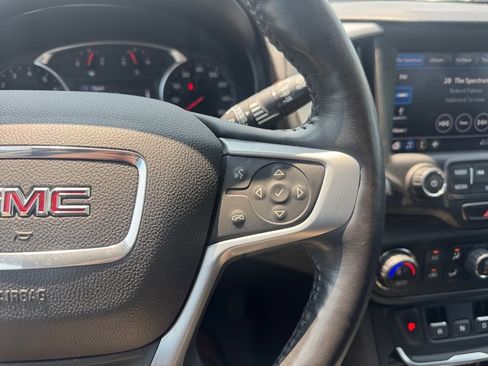 Used 2018 GMC Terrain SLT w/ Preferred Package AWD/4WD image 19