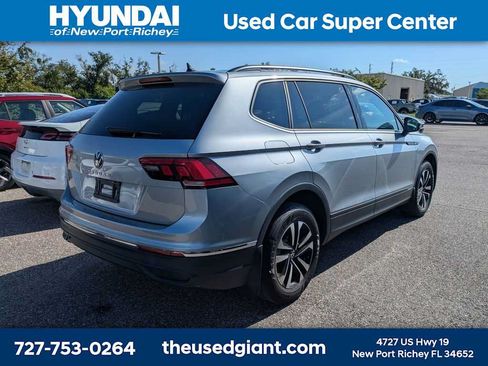 Used 2023 Volkswagen Tiguan S FWD image 2