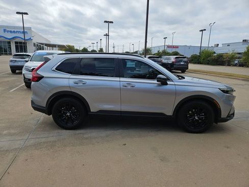 Used 2024 Honda CR-V Sport image 4