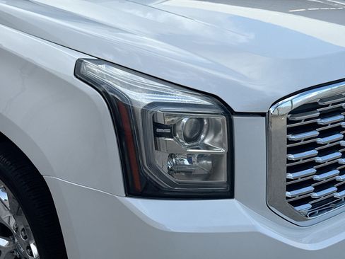 Used 2019 GMC Yukon Denali w/ Denali Ultimate Package image 33