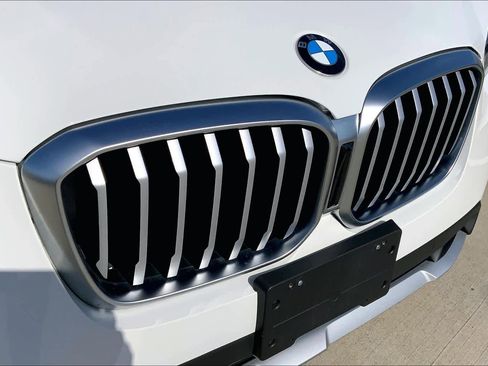 Used 2023 BMW X3 sDrive30i w/ Convenience Package image 29