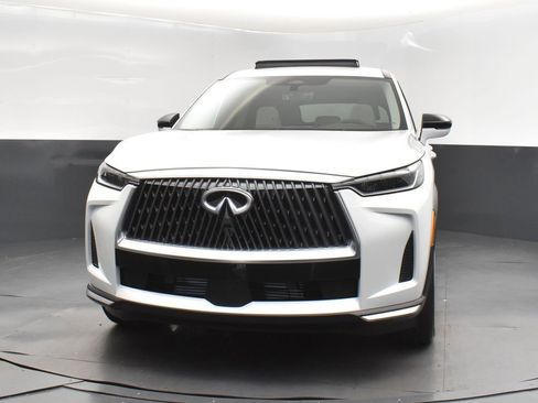 Certified 2026 INFINITI QX60 Pure w/ Cargo Package image 10