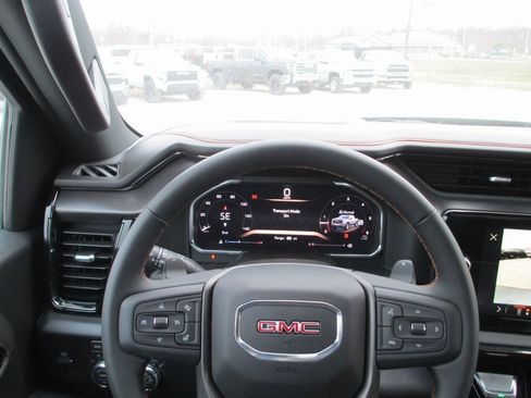 New 2026 GMC Sierra 1500 AT4 w/ AT4 Premium Package image 22