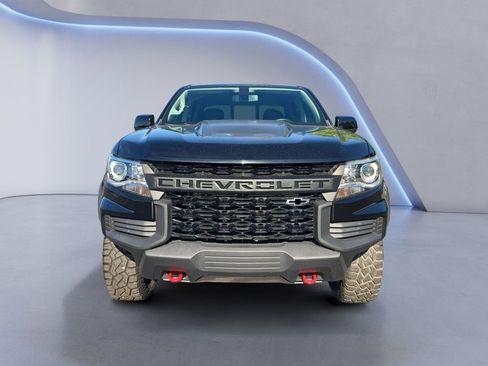 Used 2022 Chevrolet Colorado ZR2 w/ ZR2 Midnight Special Edition AWD/4WD image 9