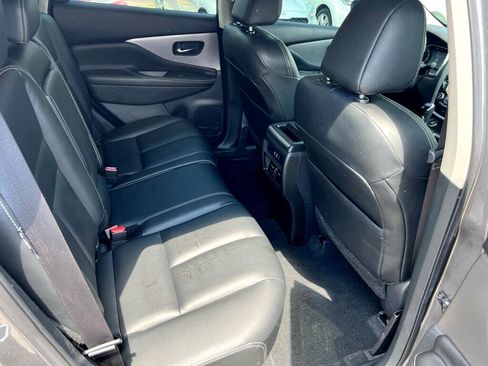 Used 2022 Nissan Murano SV w/ Cargo Package image 11