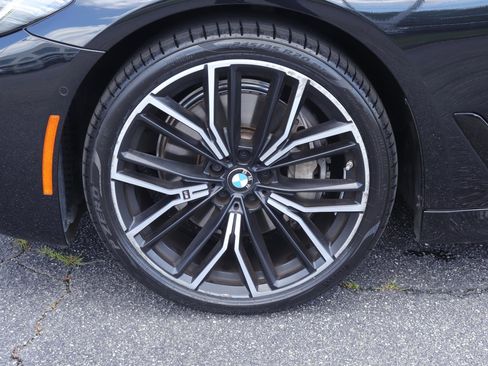 Used 2023 BMW 540i w/ M Sport Package RWD image 37
