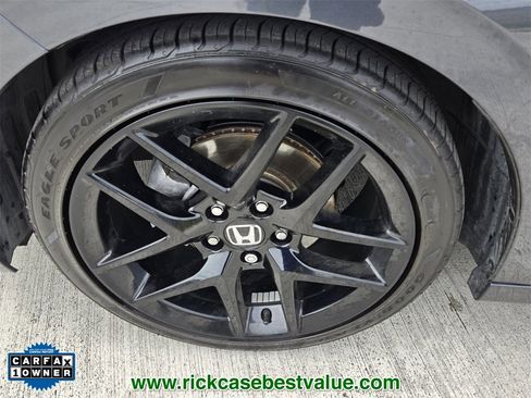 Used 2025 Honda Civic Sport image 10