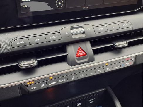 New 2026 Kia K4 FWD image 5