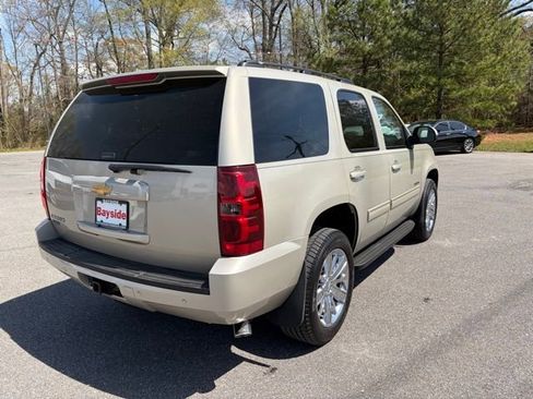 Used 2013 Chevrolet Tahoe LT image 19