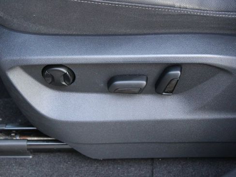 Used 2019 Volkswagen Atlas SE w/ Towing Package image 10