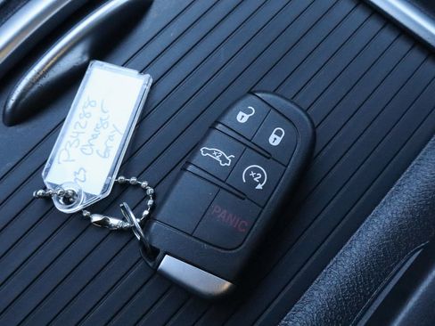 Used 2023 Dodge Charger SXT image 27