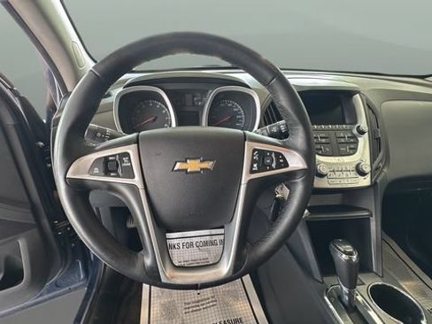 Used 2017 Chevrolet Equinox LT w/ Convenience Package AWD/4WD image 11