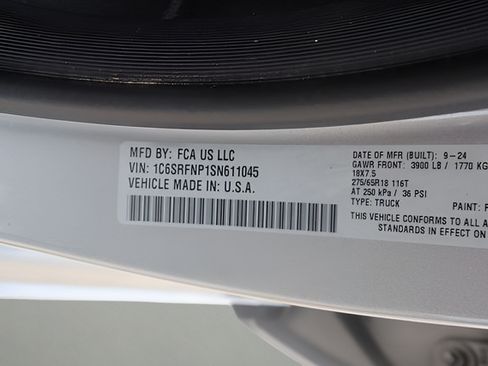 Used 2025 RAM 1500 Tradesman AWD/4WD image 15
