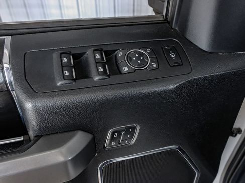 Used 2019 Ford F250 Platinum w/ Platinum Ultimate Package AWD/4WD image 43