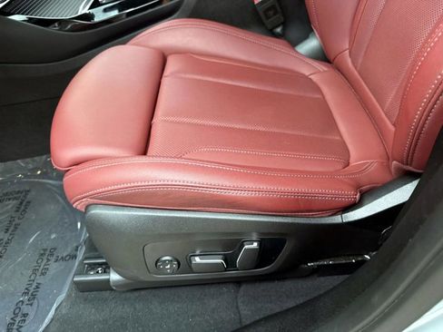 Certified 2024 BMW X3 xDrive30i w/ M Sport Package image 20