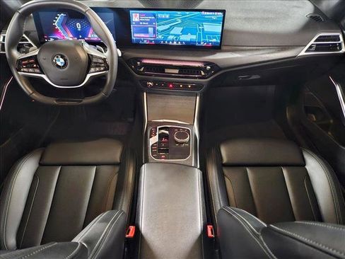 Certified 2025 BMW 330i Sedan w/ M Sport Package image 19