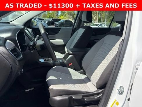 Used 2018 Chevrolet Equinox LS FWD image 14