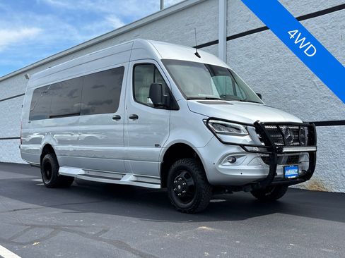 Used 2020 Mercedes-Benz Sprinter 3500 image 1