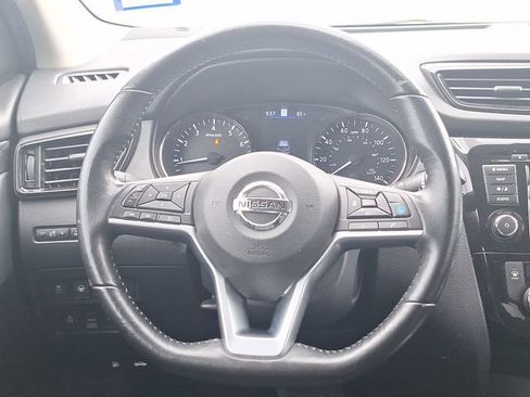 Certified 2022 Nissan Rogue Sport SL AWD/4WD image 14