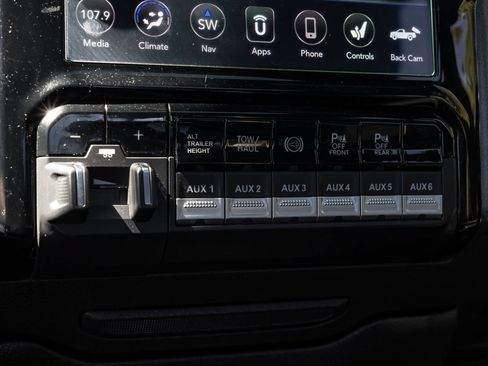 Used 2020 RAM 3500 Laramie AWD/4WD image 23