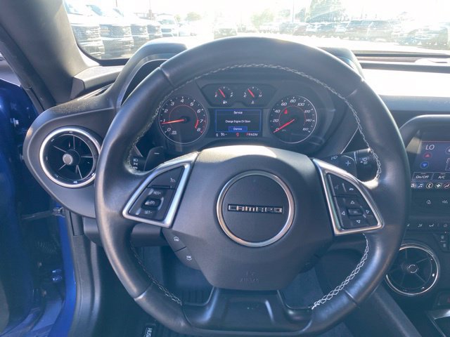 Used 2020 Chevrolet Camaro LT w/ Technology Package RWD image 10