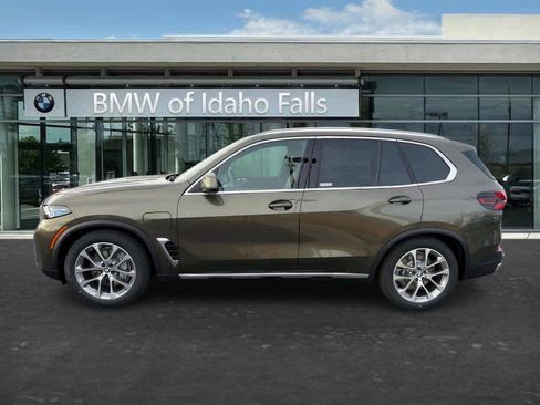 New 2026 BMW X5 xDrive50e AWD/4WD image 4