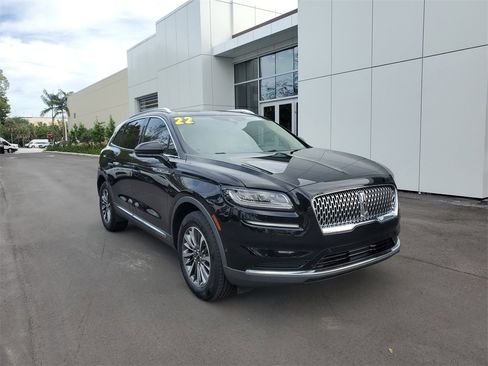 Certified 2022 Lincoln Nautilus Reserve image 30