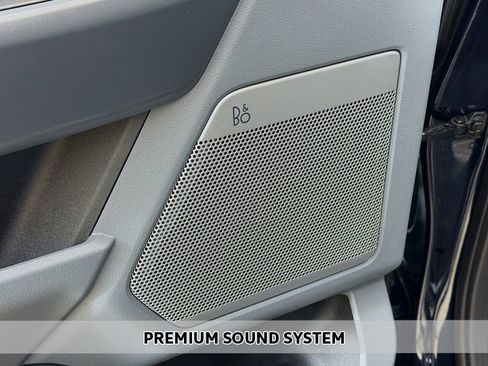 Used 2025 Ford F150 Lightning Flash image 4