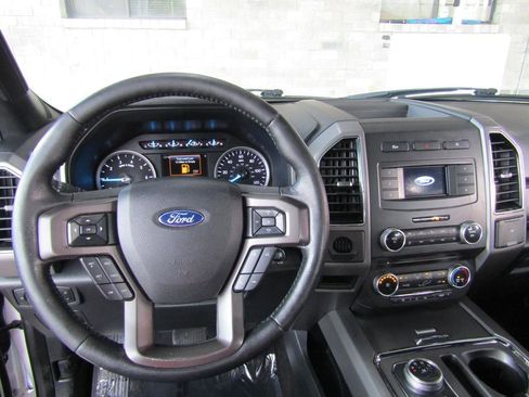 Used 2018 Ford Expedition Max XLT w/ Equipment Group 201A image 17