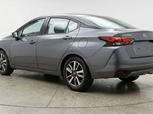 Used 2025 Nissan Versa SV FWD image 6