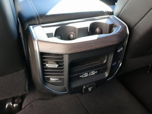 Used 2025 RAM 2500 Laramie image 45