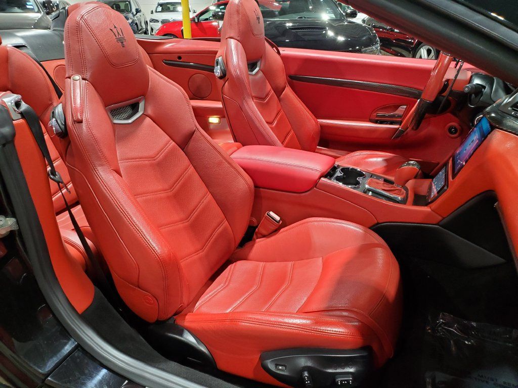 Used 2015 Maserati GranTurismo MC RWD image 13