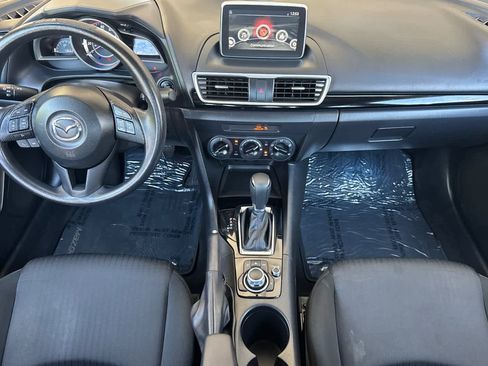 Used 2016 MAZDA MAZDA3 i Sport FWD image 3