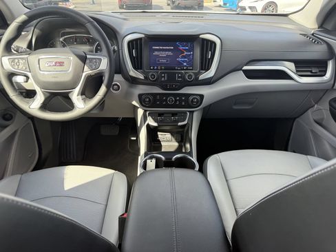 Used 2023 GMC Terrain SLT w/ Infotainment Package II FWD image 14