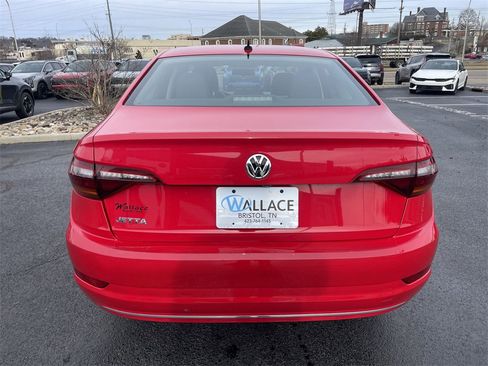 Used 2019 Volkswagen Jetta S w/ Driver Assistance Package image 5