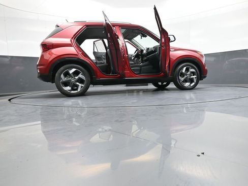 Certified 2023 Hyundai Venue SEL FWD image 48