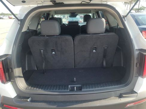 Used 2022 Kia Sorento S AWD/4WD image 5
