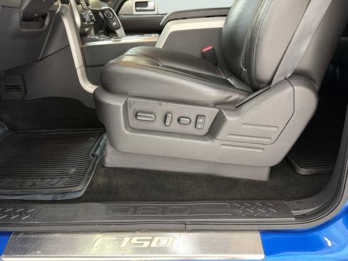 Used 2013 Ford F150 Raptor w/ Luxury Equipment Group AWD/4WD image 24