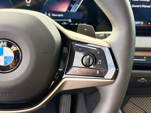 Used 2025 BMW X3 xDrive30i w/ Premium Package image 38